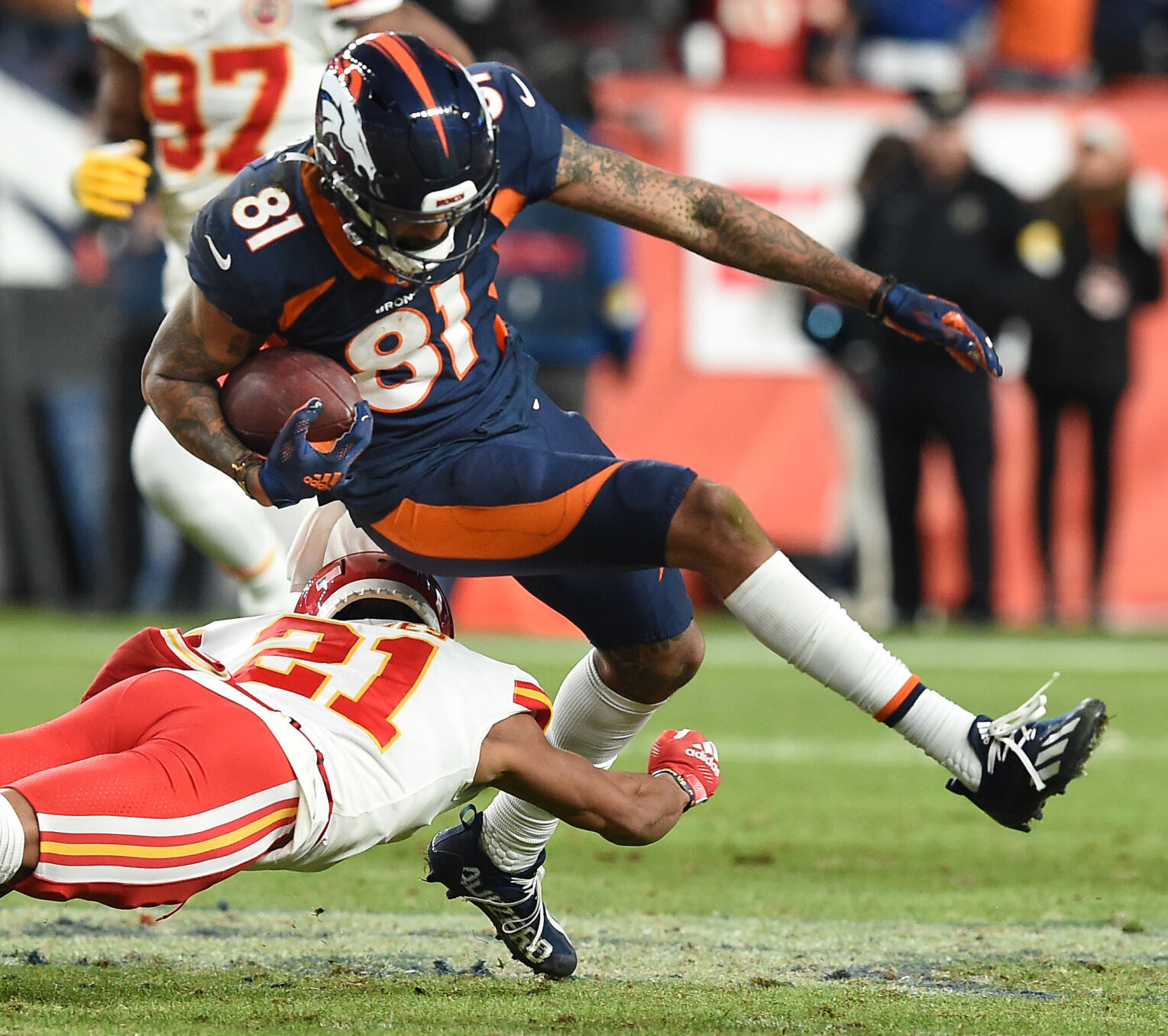 010922-s-broncos-chiefs 10.JPG